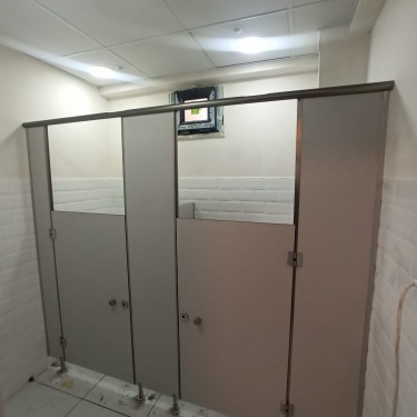 WC Cubicle Kabinleri